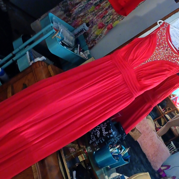 B. DARLIN formal - Picture 1 of 3